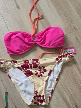 Xhilaration Pink Bikini Top with Cream & Burgundy Floral Bottom